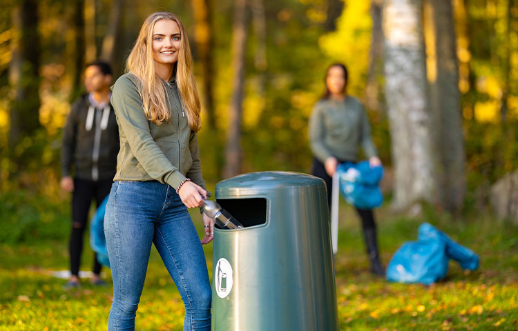 Camping Bin